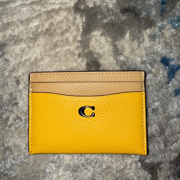Coach Yellow and Tan Card Holder NWOT - Picture 1 of 4
